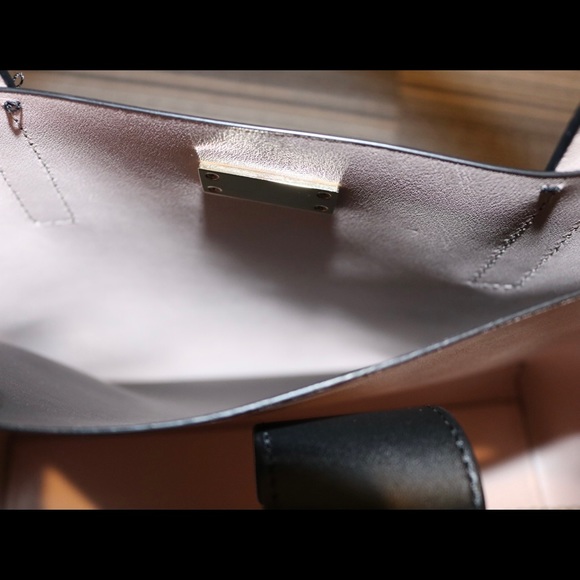 kate spade Tote - Picture 3 of 6